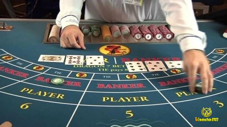 Cách chơi baccarat quy định mức điểm cho phép được rút thêm lá bài dành cho người chơi và nhà cái