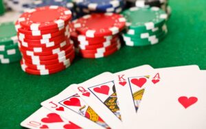 Stud Poker là gì? Tìm hiểu luật chơi đơn giản, dễ hiểu nhất