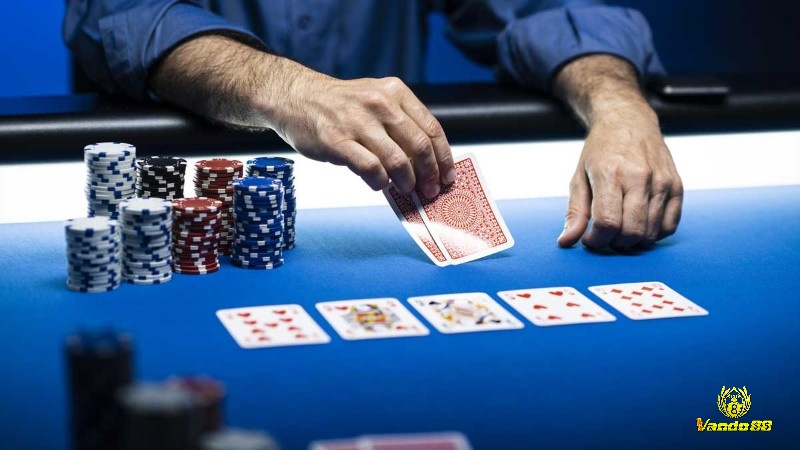 Đặc điểm trong Short Deck Poker là gì?