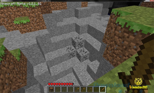 Người chơi khai thác khoáng sản trong hang động để nâng cấp trang bị trong Minecraft