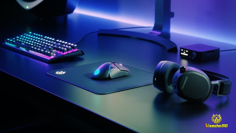 Sử dụng tai nghe, chuột gaming để chơi hiệu quả hơn